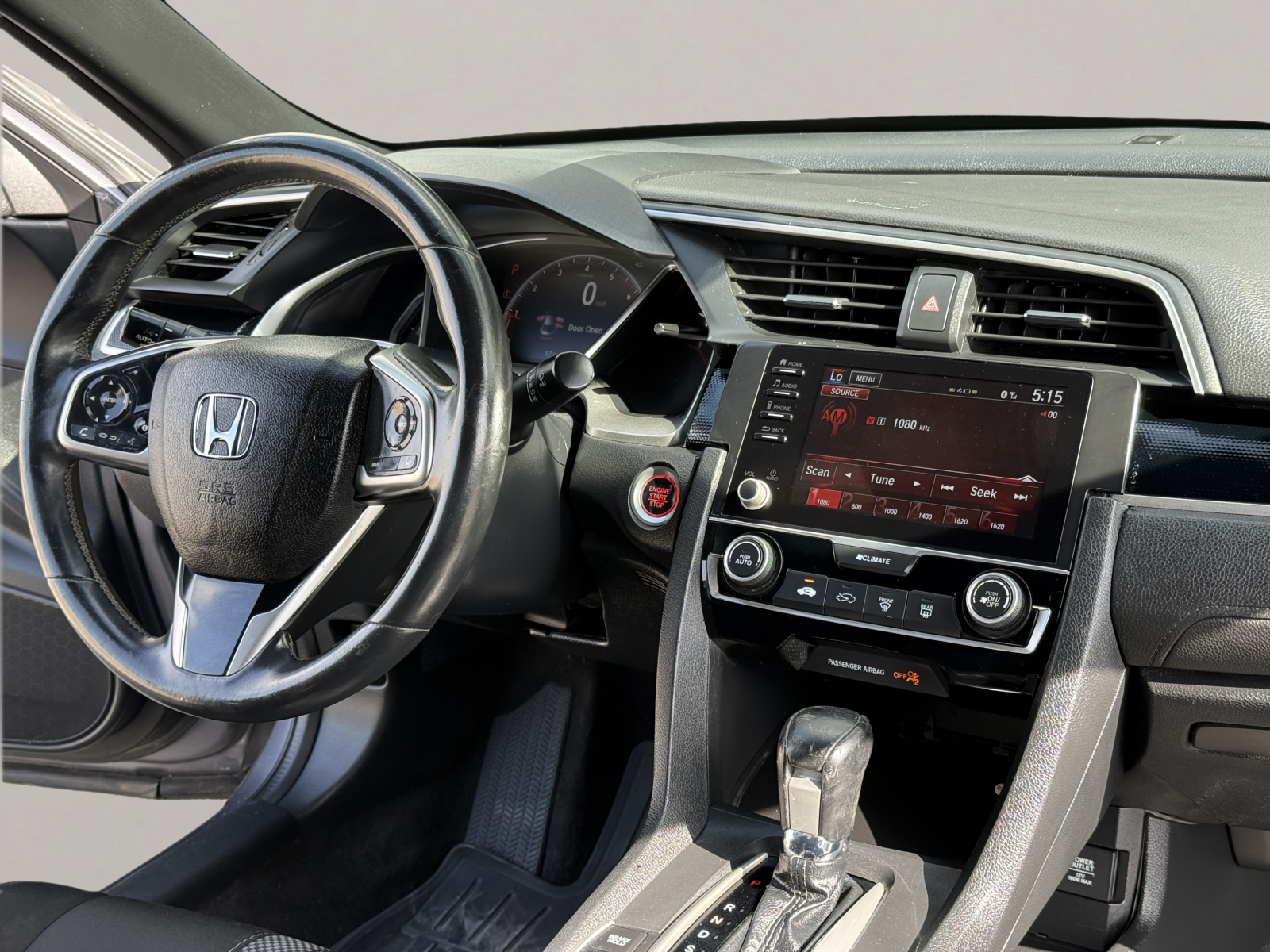 2020 Honda CIVIC Sport Sedan — photo 13