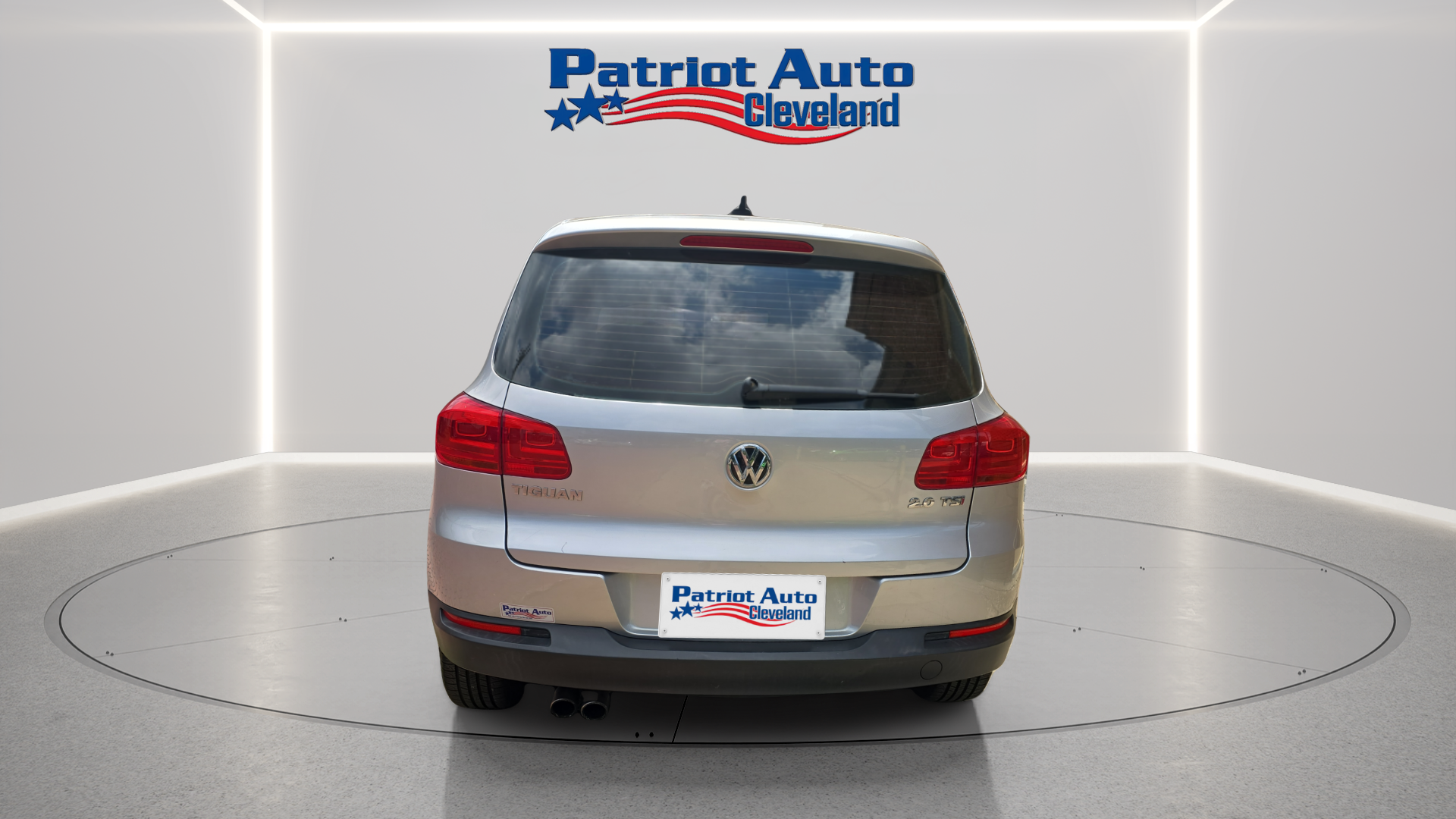Photo 4 of 2014 Volkswagen Tiguan S