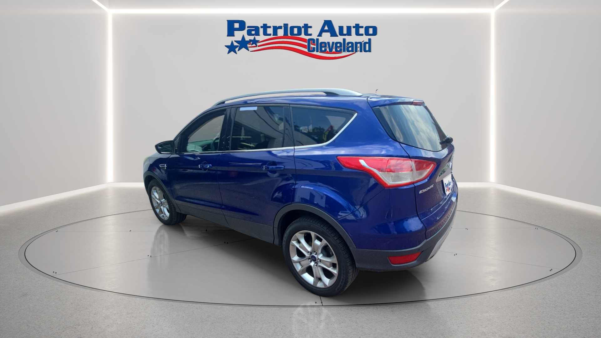 Photo 3 of 2016 Ford Escape Titanium