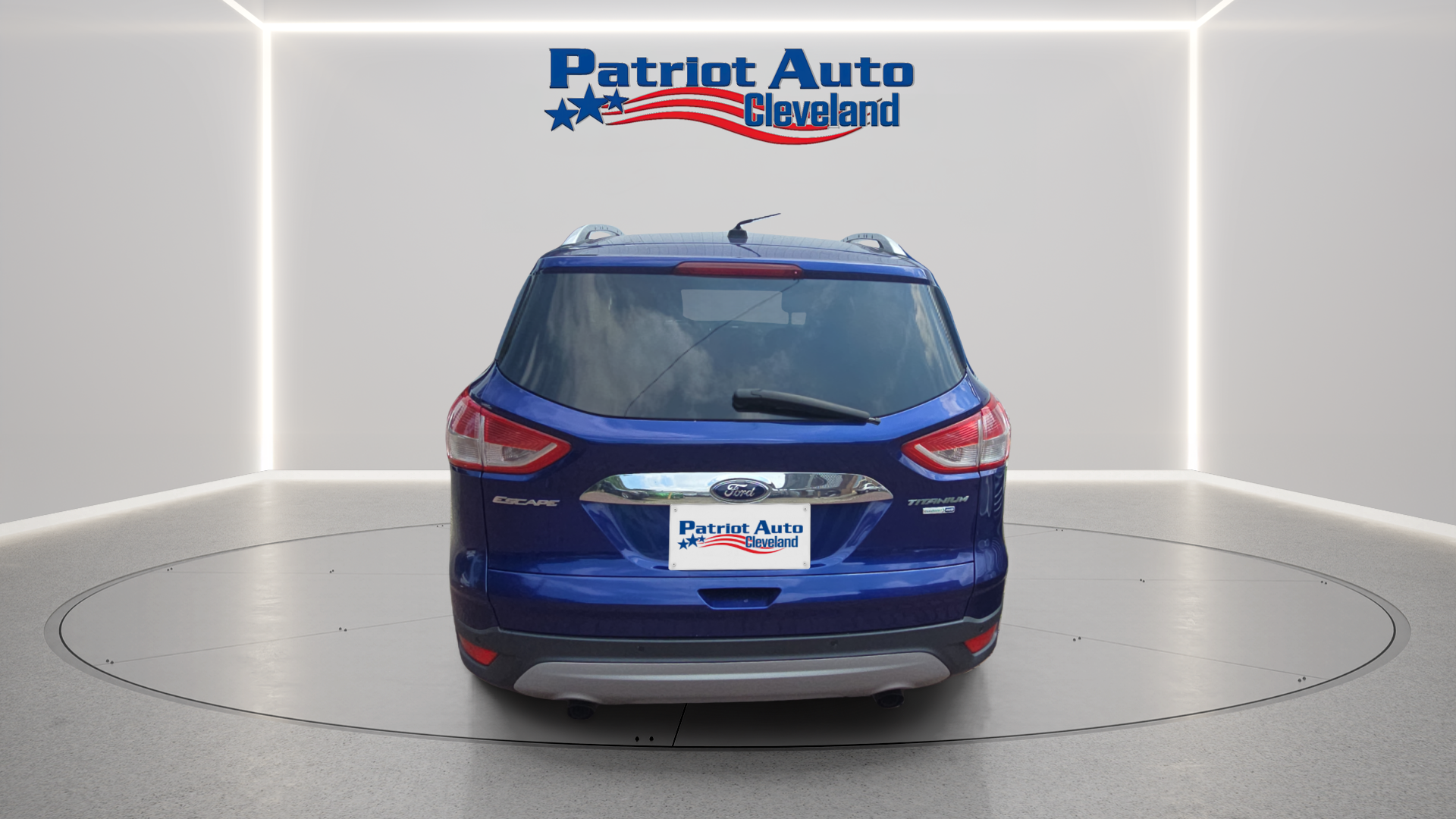 Photo 4 of 2016 Ford Escape Titanium