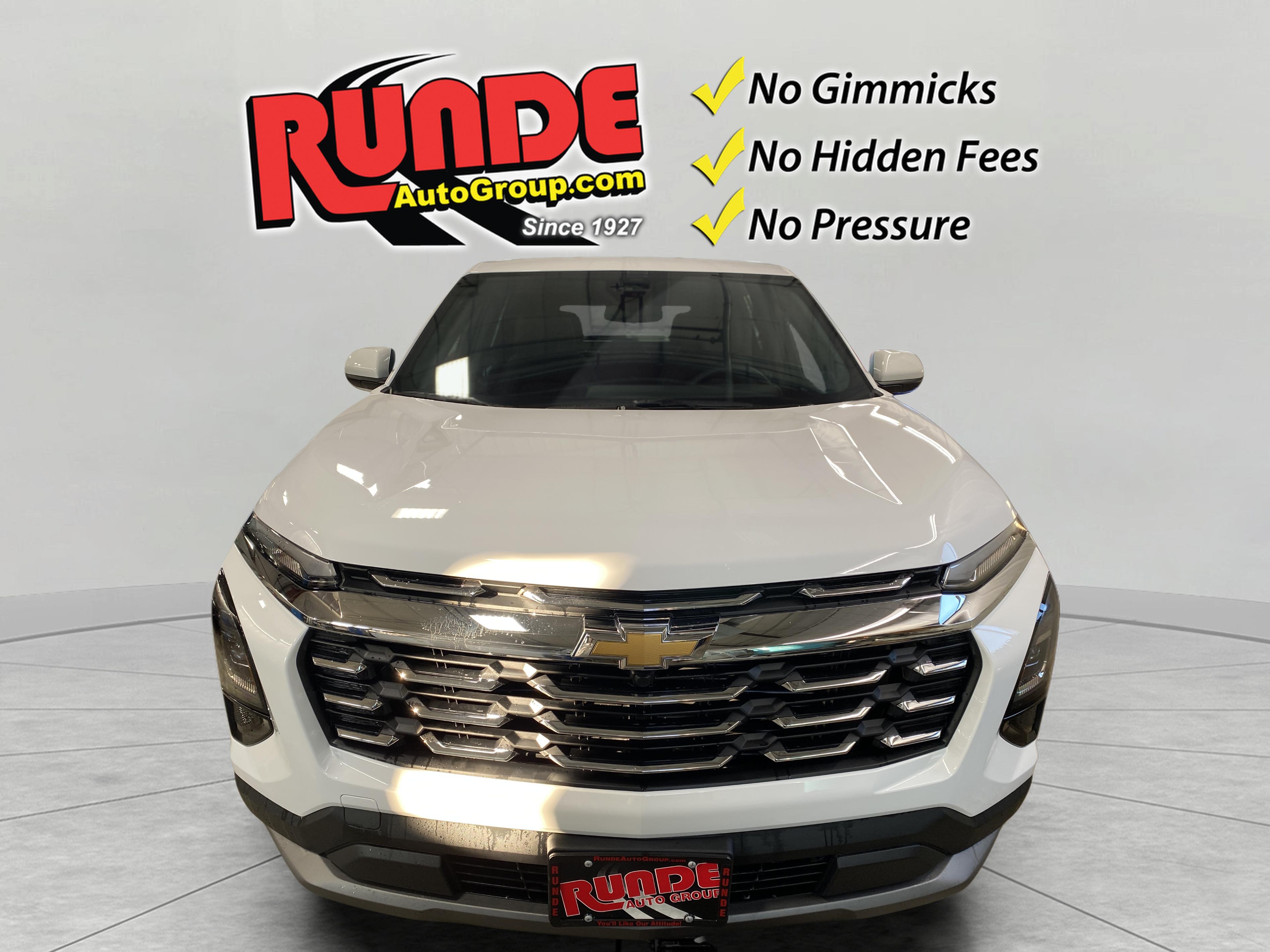 2027 Chevrolet Equinox LT - Photo 6