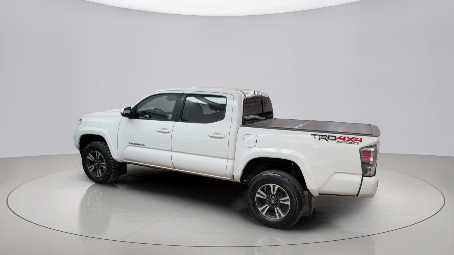 Autos seminuevos - Toyota Tacoma-doble 2017