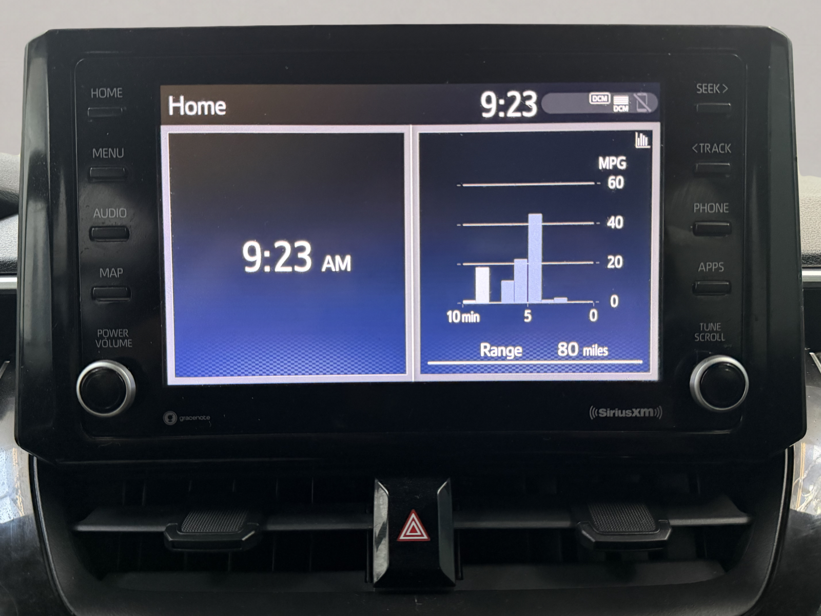 2022 Toyota Corolla LE — photo 10