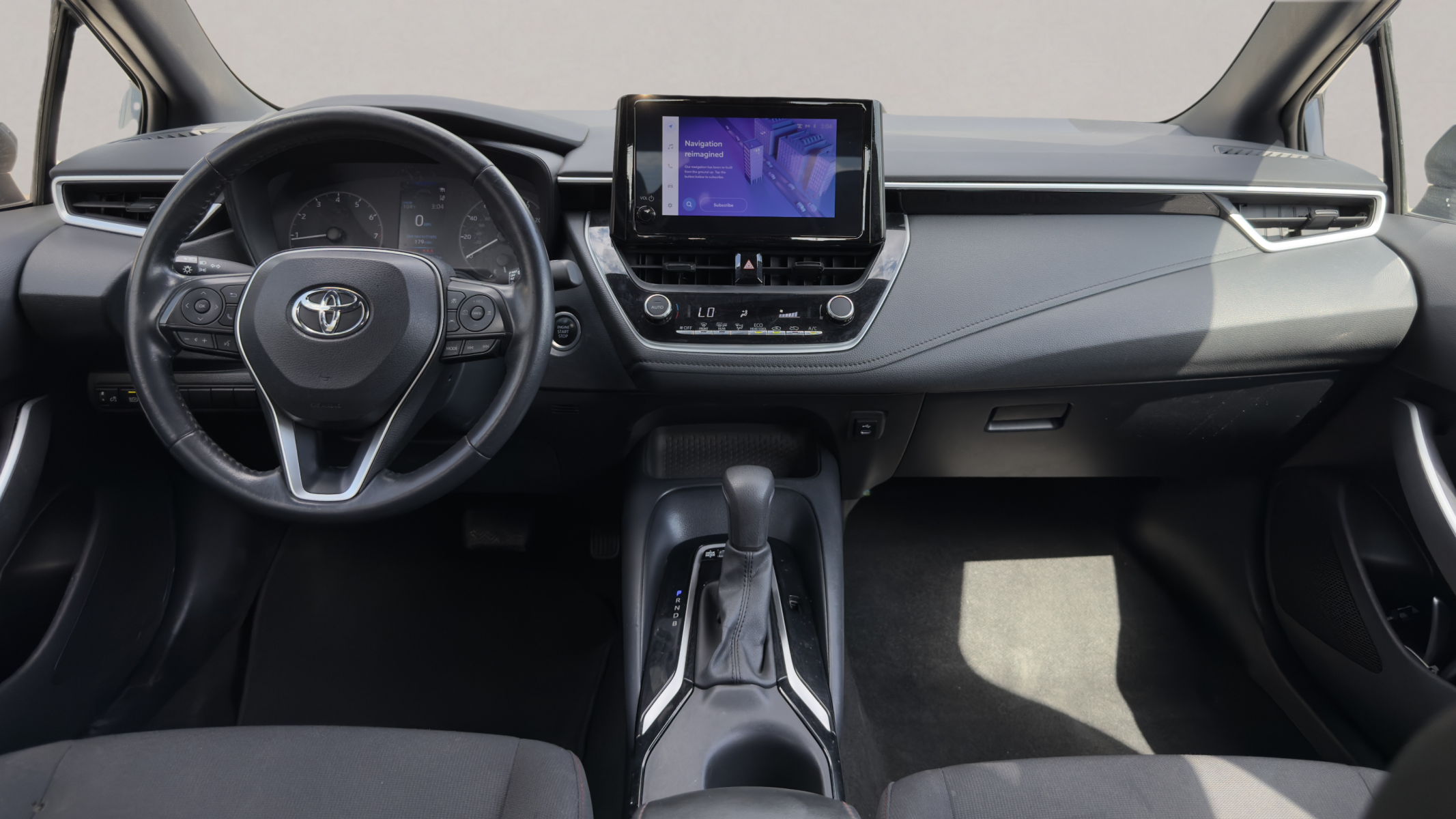 2023 Toyota Corolla SE — photo 21