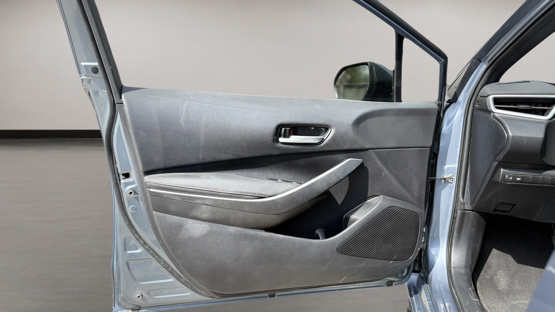 2023 Toyota Corolla SE — photo 15