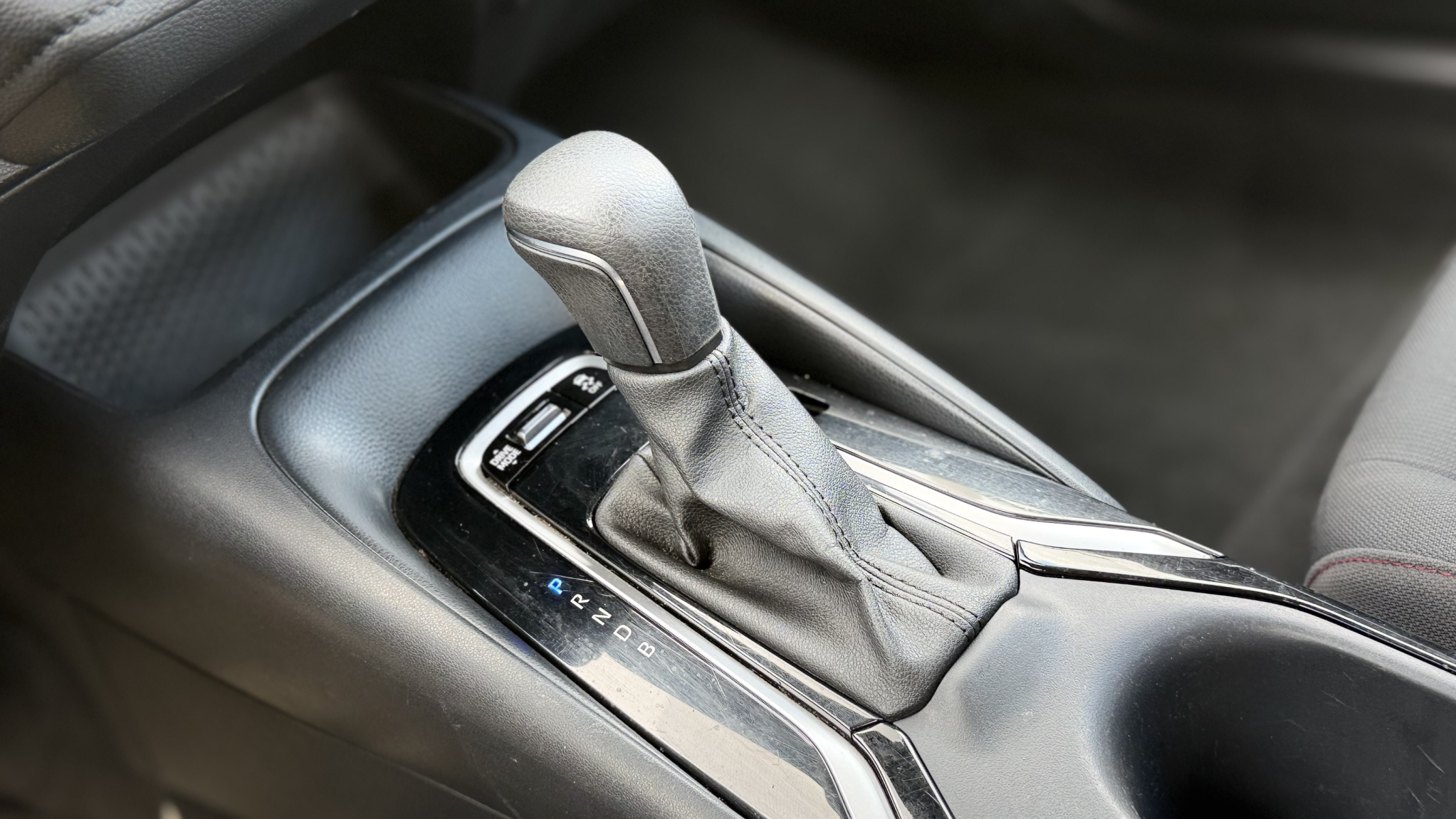 2023 Toyota Corolla SE — photo 12