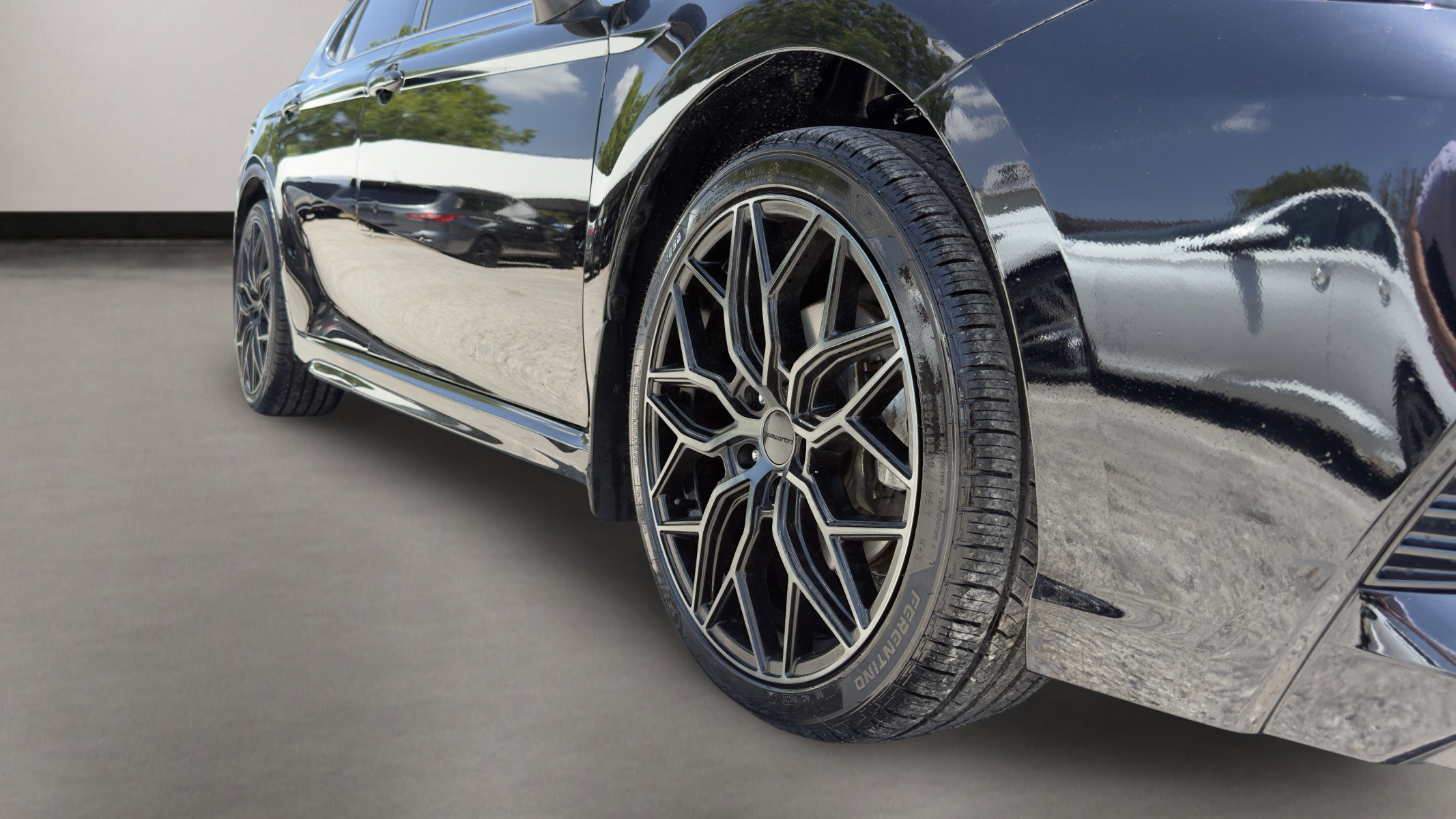 2018 Toyota Camry XSE — photo 20
