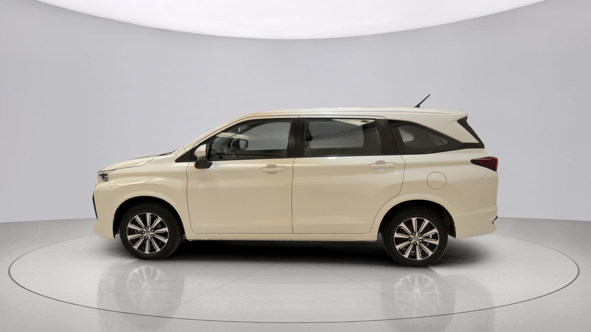 Autos seminuevos - Toyota Avanza 2022