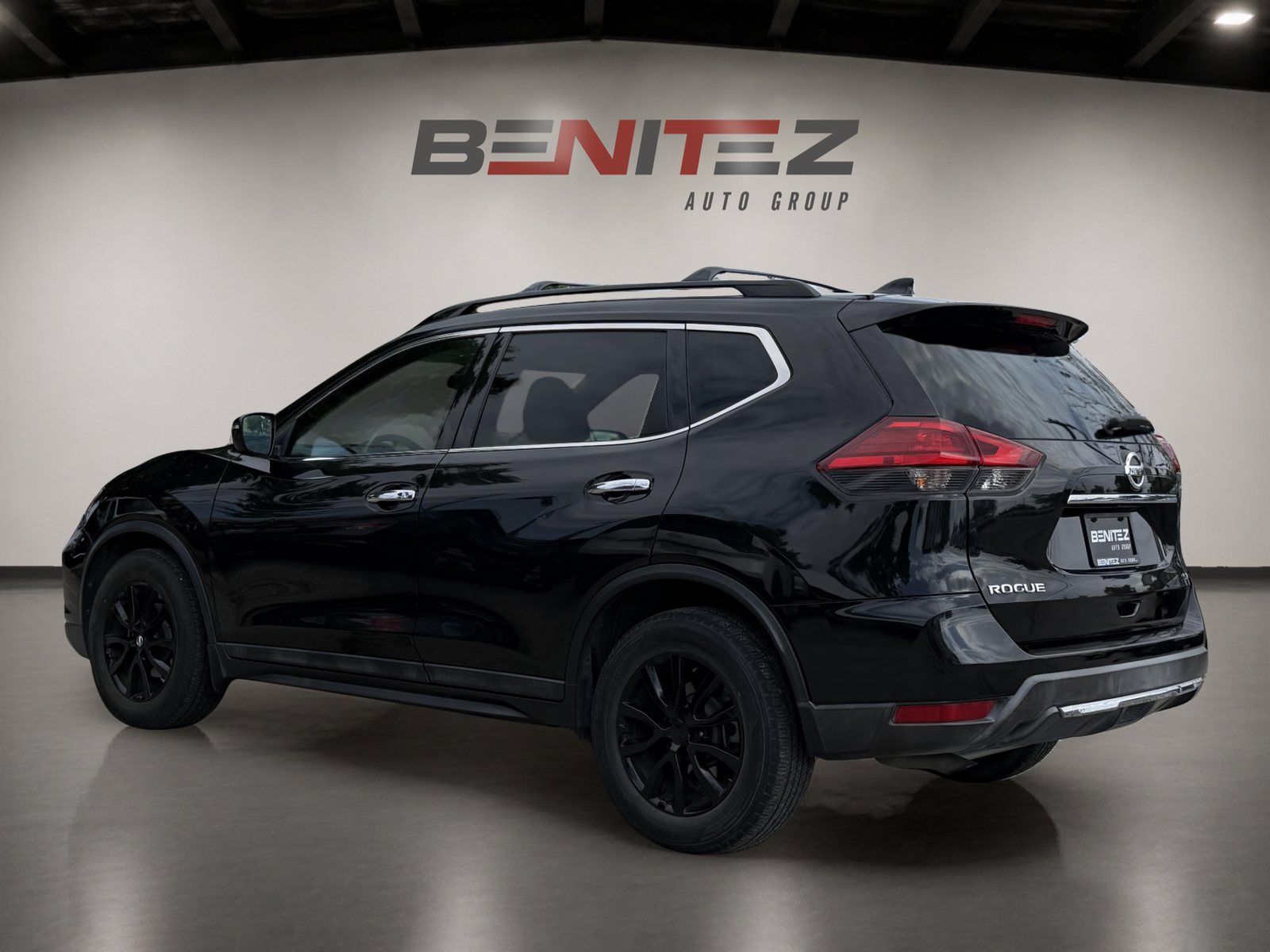2017 Nissan Rogue  — photo 3