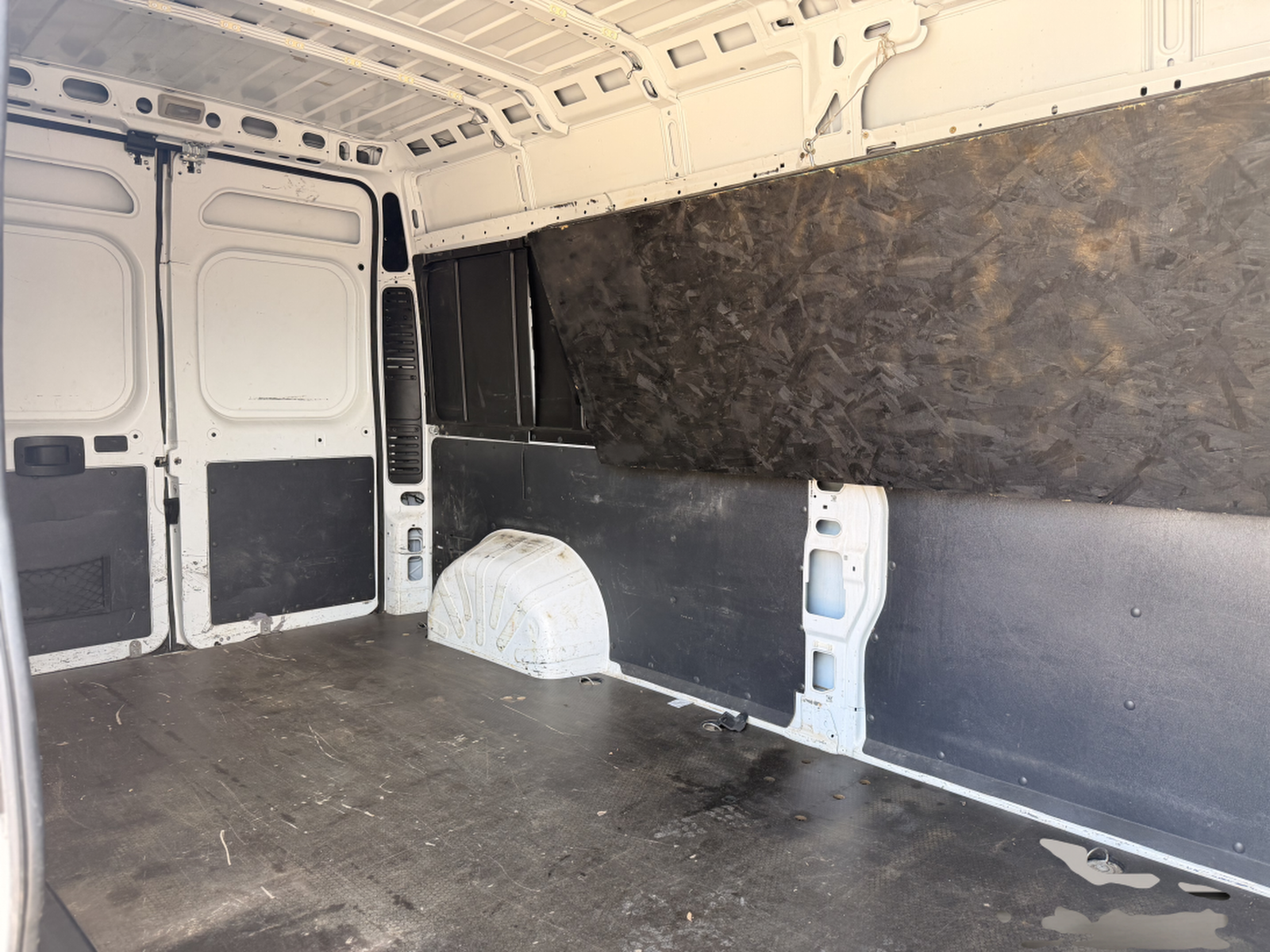2018 Ram Promaster Cargo Van 2500 High Roof W/159" Wb Van 3d — photo 19