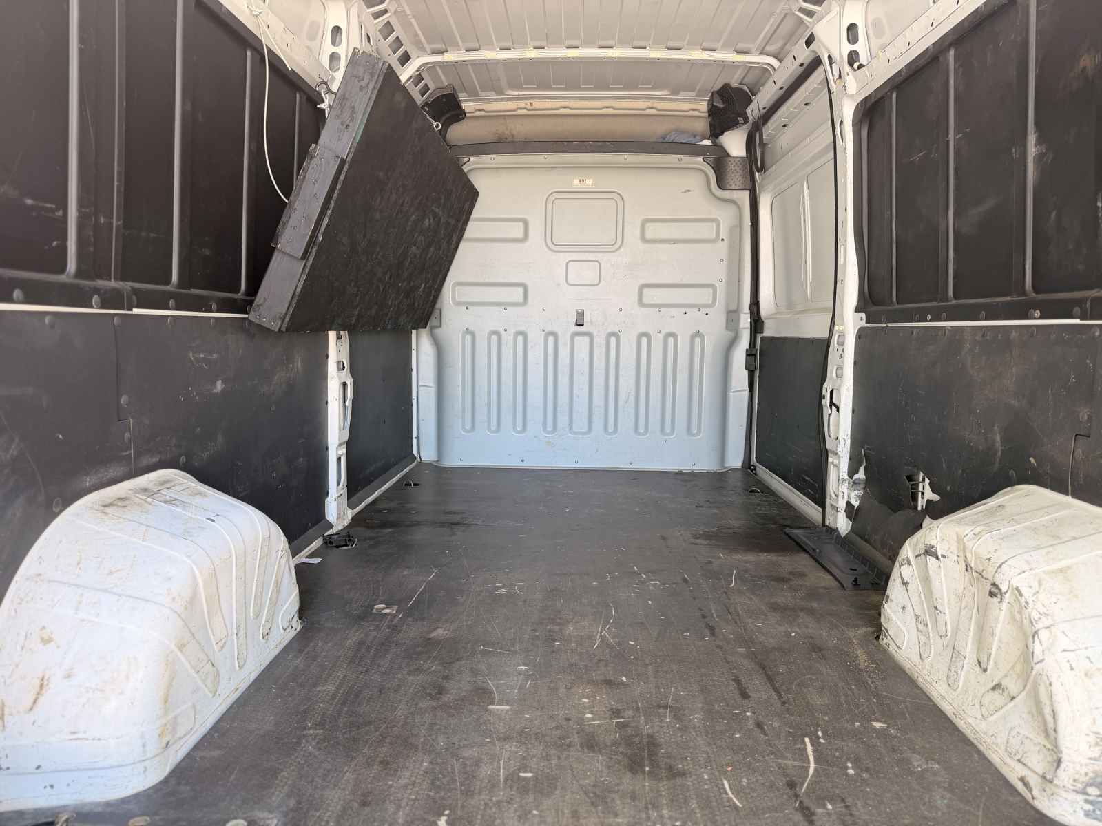 2018 Ram Promaster Cargo Van 2500 High Roof W/159" Wb Van 3d — photo 11