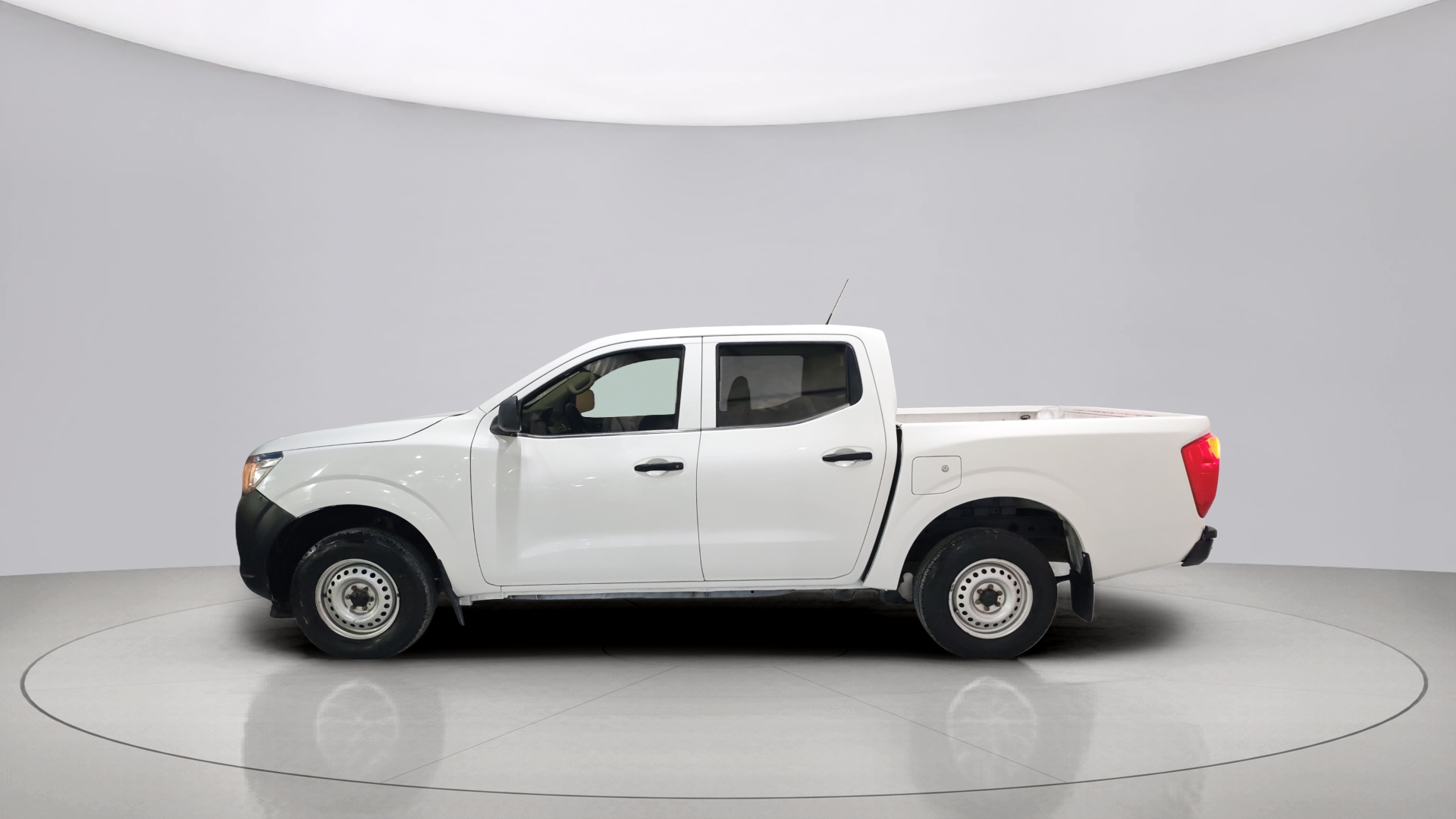 Autos seminuevos - Nissan Np300-doble 2020